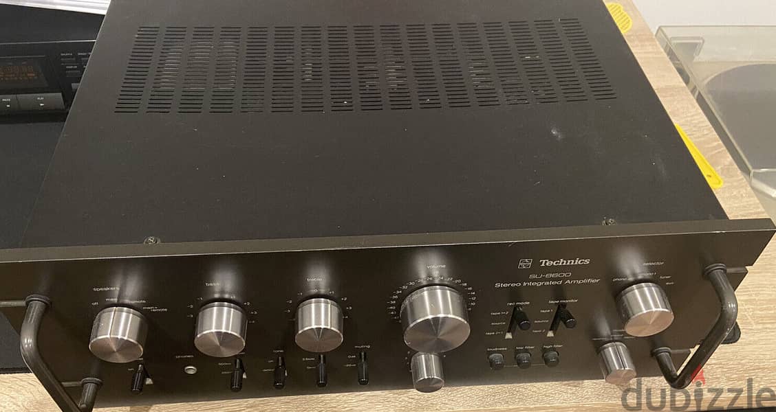 Technics SU-8600 High-End vintage Stereo Amplifier 2