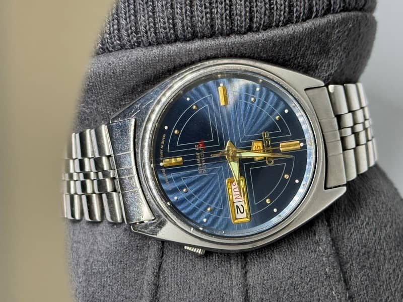 vintage Seiko 5 day/date 0