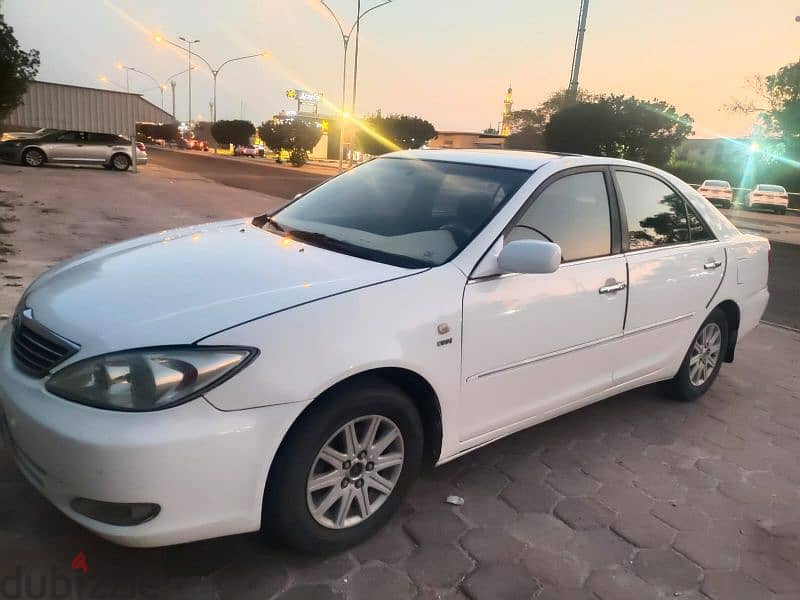 Toyota Camry 2004 1