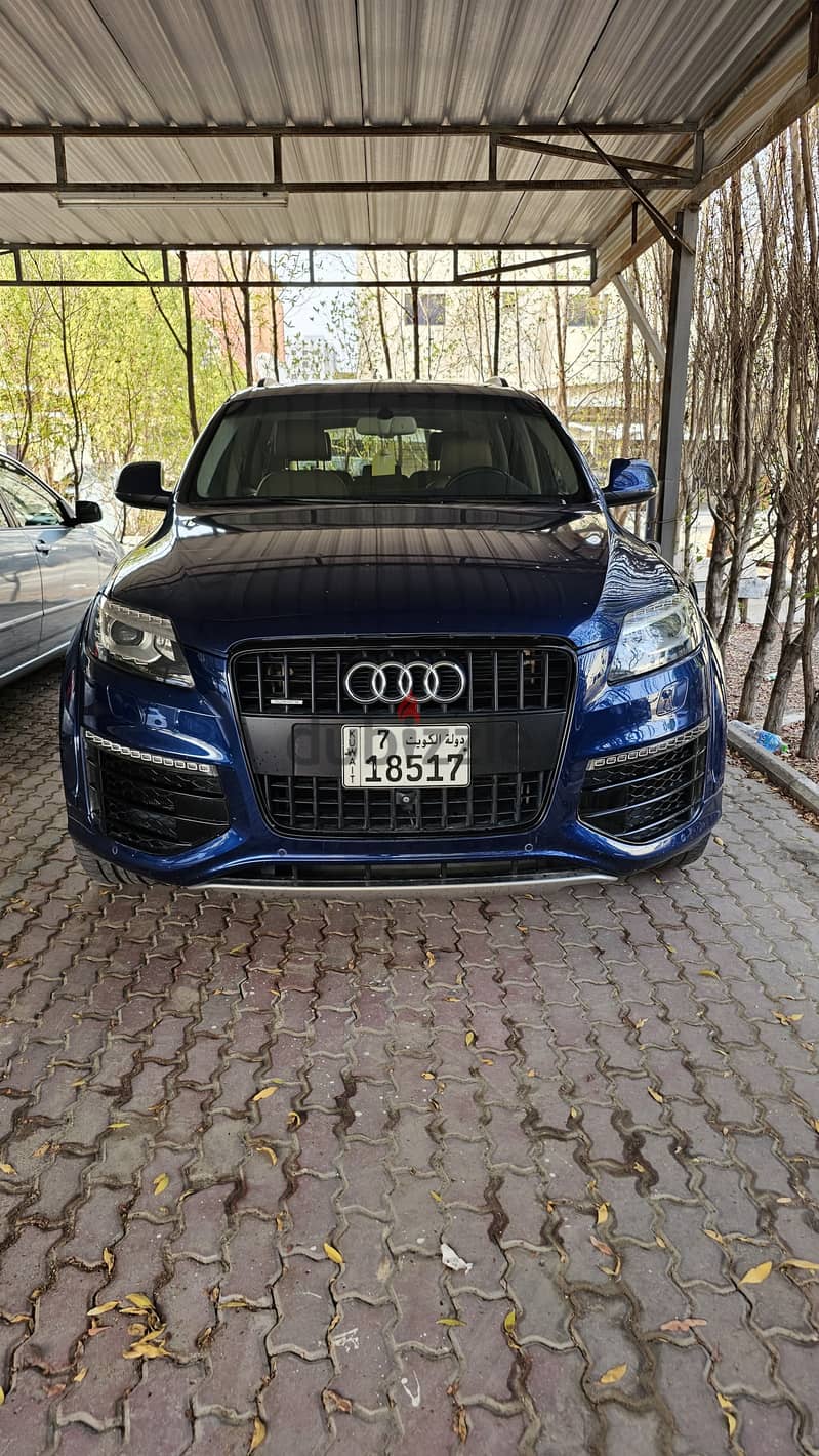 2015 AUDI Q7 Sports trim 3.6L Supercharged 1