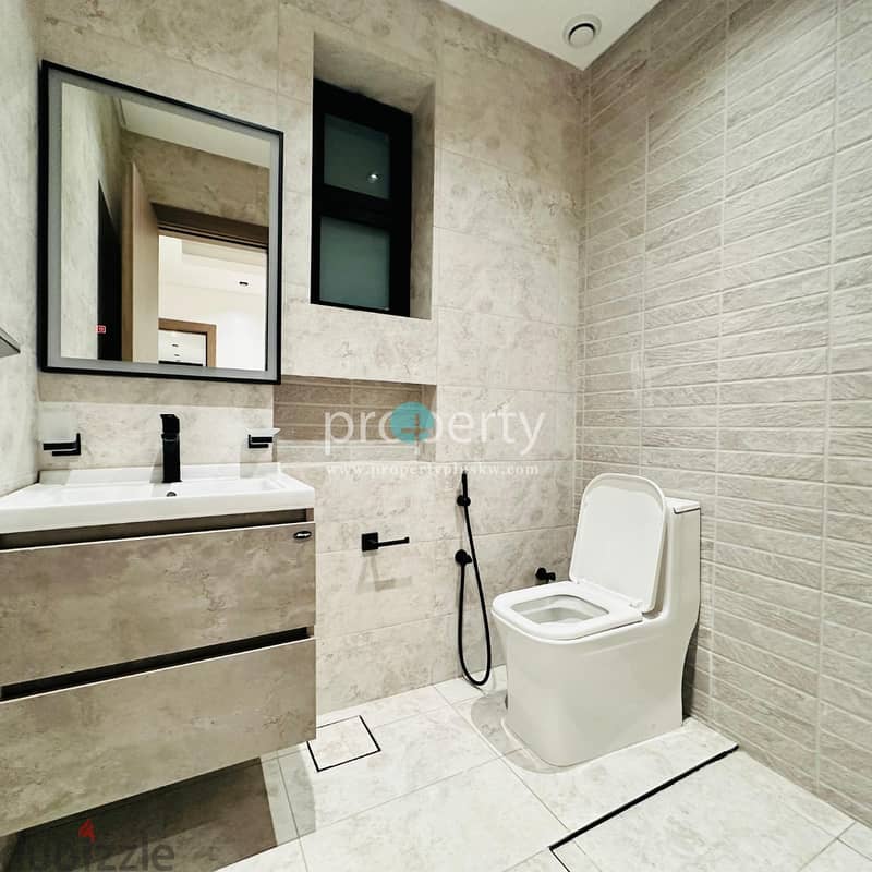 2 Master bedrooms with Private pool for rent in Kuwait City 6