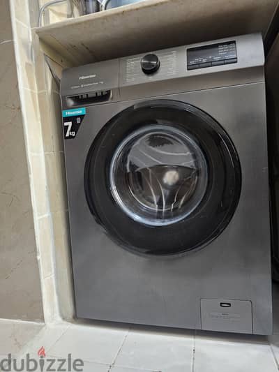 Hisense 7 Kg front loading washing machine for sale