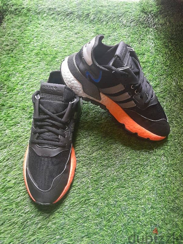 Size 43 Adidas Original Shoes 2