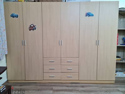 Wooden cupboard (270 X 200 X 50 cm) in good condition