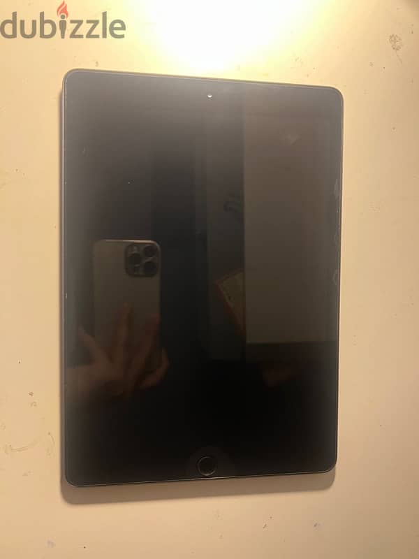 Apple Ipad 7th generation 10.2 inch 1