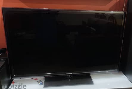 46" LED Smart TV