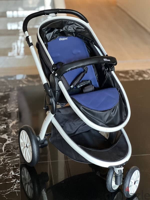 Giggles stroller (barely used) 1