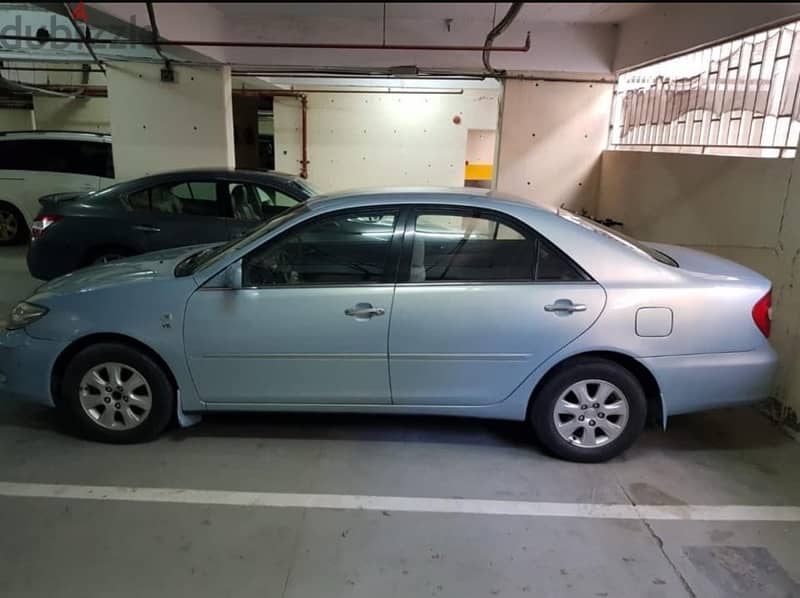 Toyota Camry 2004 3