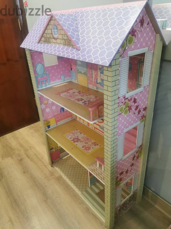 Doll house 1