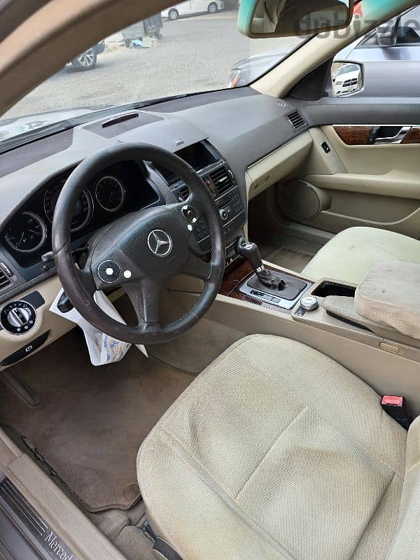 Mercedes-Benz C200 2009 4