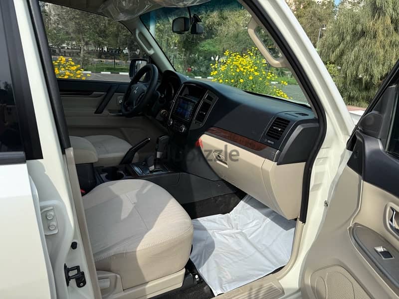 MITSUBISHI PAJERO 2020 V6 GLS FULL OPTION 9