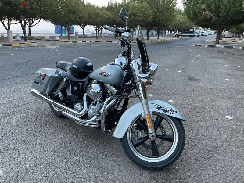 2012 Harley Davidson Dyna Switchback. 33,000 KM Only 6