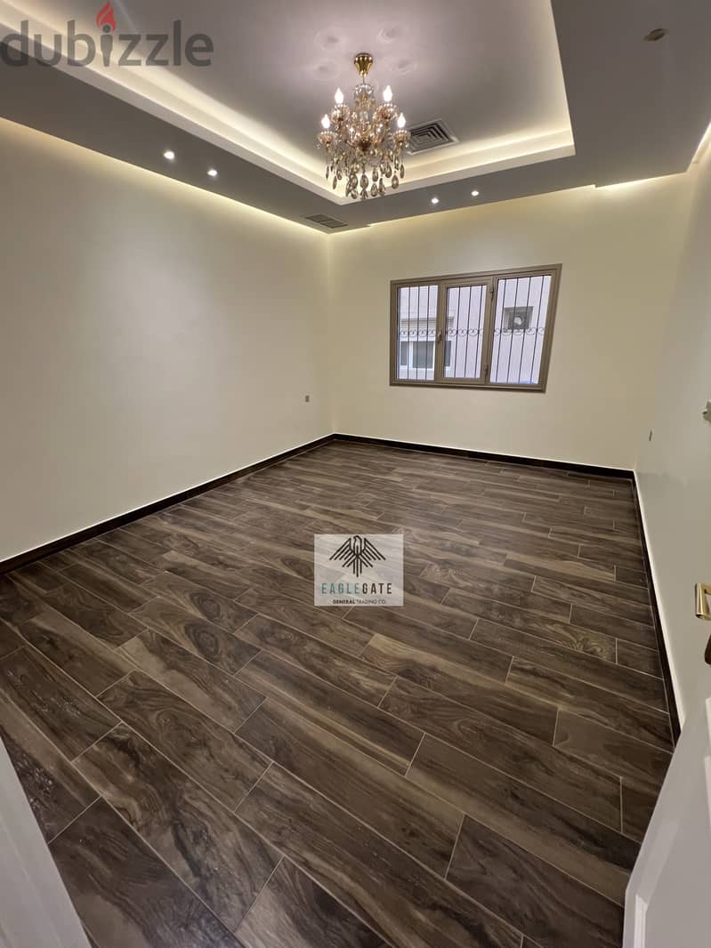 Delux 4 bedroom floor in prime location Mishref 4