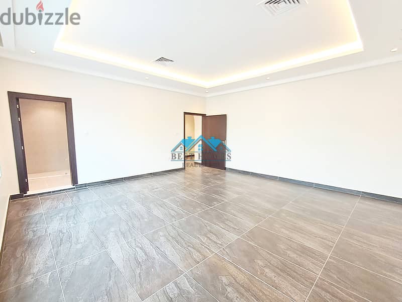 Modern Style 3 Master Bedrooms Floor in West Mishref 5