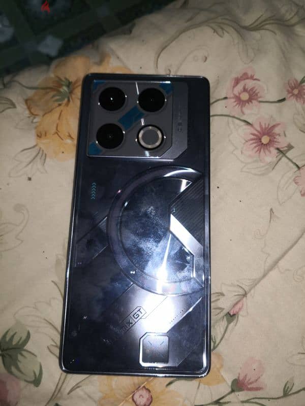 infinix gt 20 pro 12 & 256 good condition 3