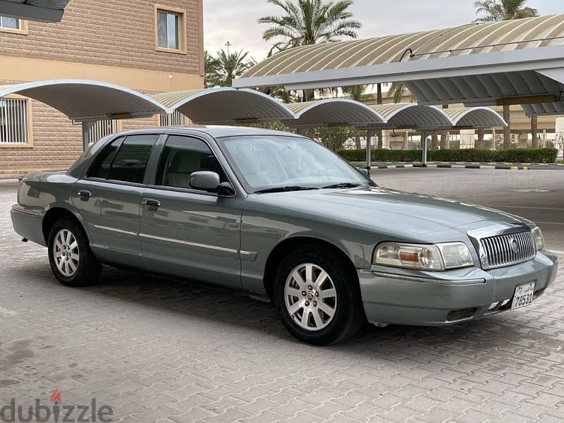 Ford Grand Marquis for sale 2006 model 2