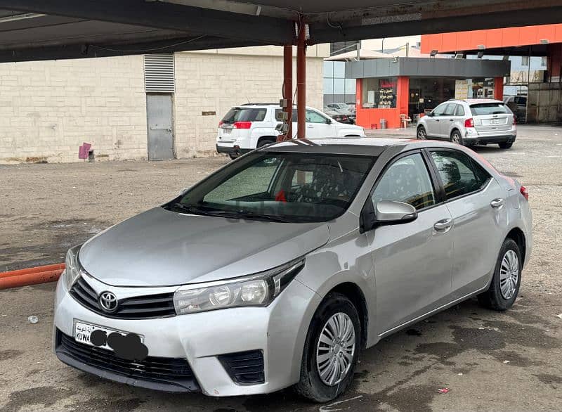 Toyota Corolla 2015 1