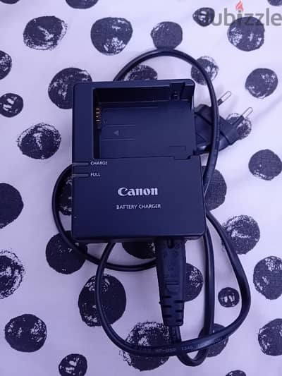 Canon LC-E8 Charger