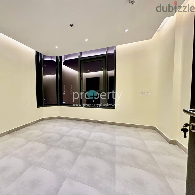 Modern Penthouse with Roof for rent in salmiya 1