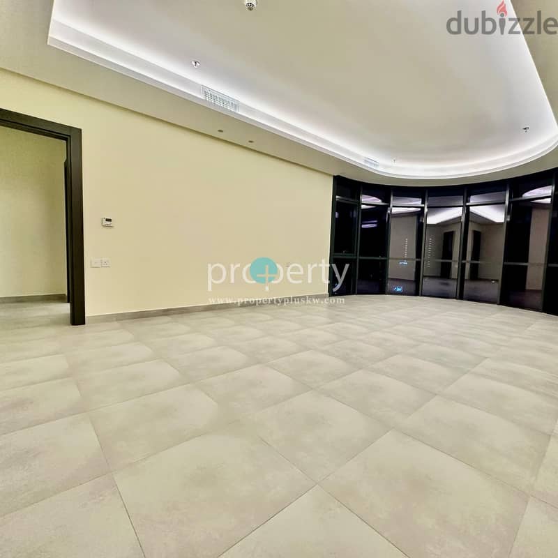 Modern Penthouse with Roof for rent in salmiya 4