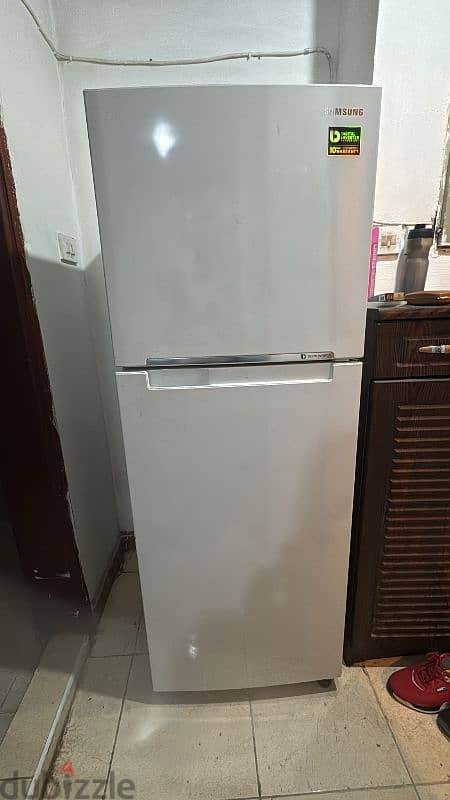 We buy refrigerators and نشتري الثلاجات والاجهزة الكهربائية 3