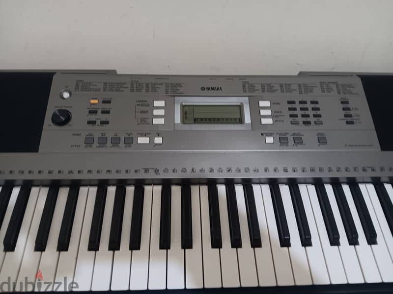 YAMAHA PSR E 353 Musical Keyboard for sale like NEW 1