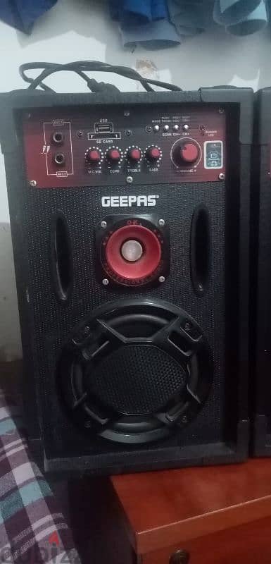 Geepas bluetooth speaker 5