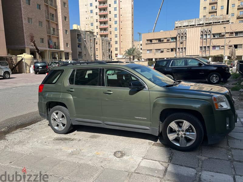 GMC TERRAIN 2015 Excellent condition 3