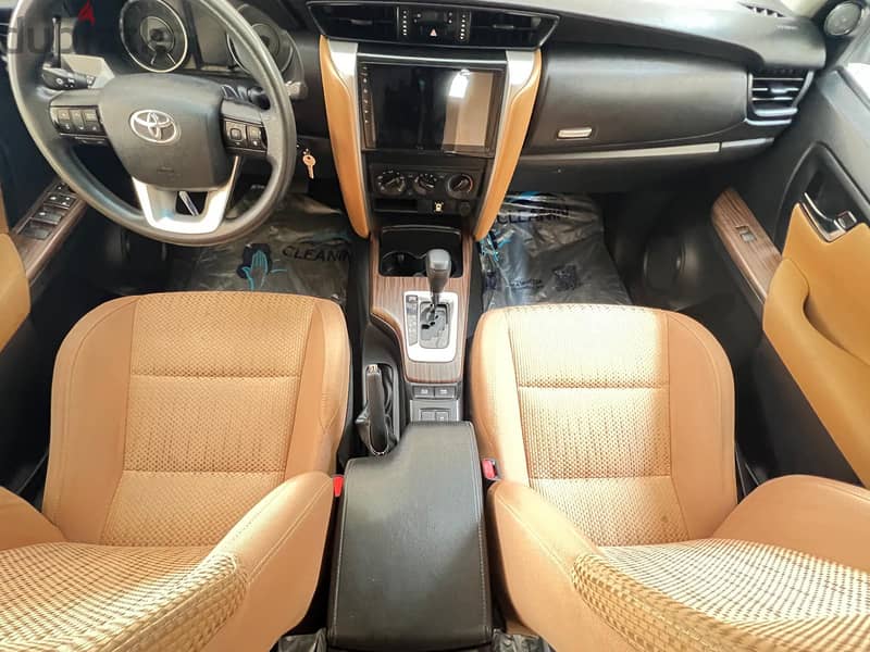 2020 TOYOTA FORTUNER V4 EXCELLENT CONDITION! 8