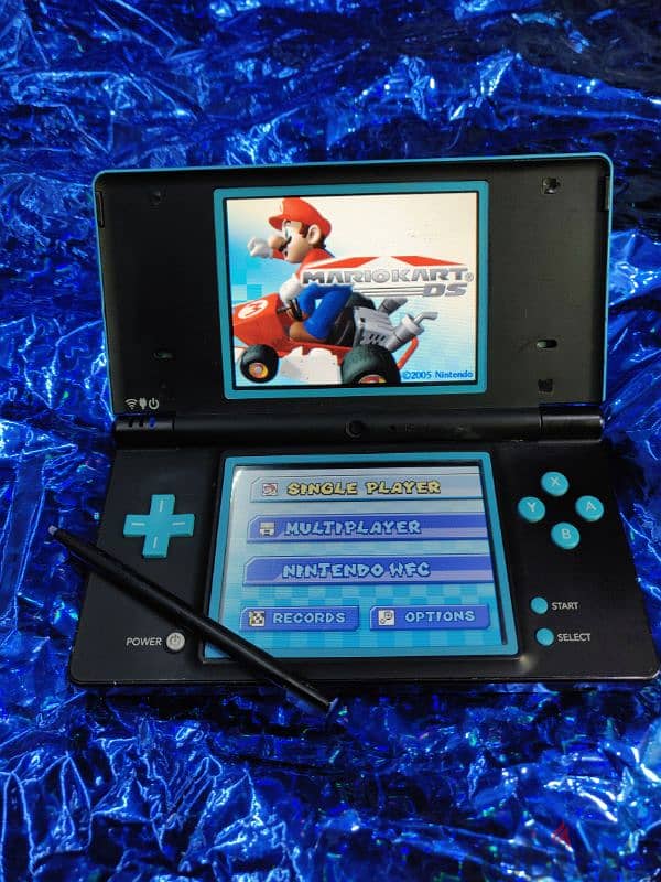 NINTENDO DSi GAME CONSOLE 3