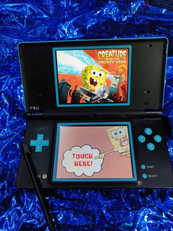 NINTENDO DSi GAME CONSOLE 6