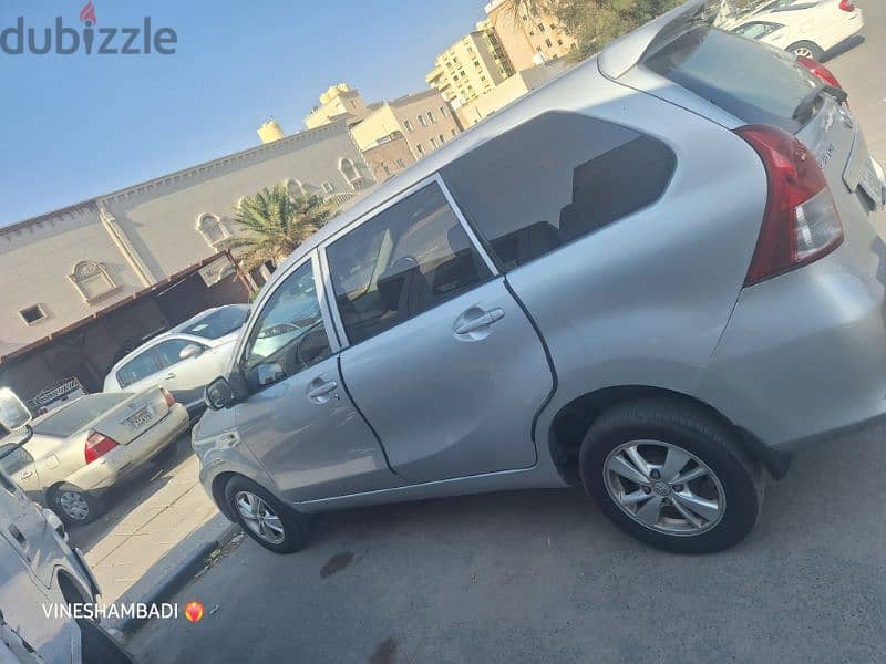 Toyota avanza 2015 1