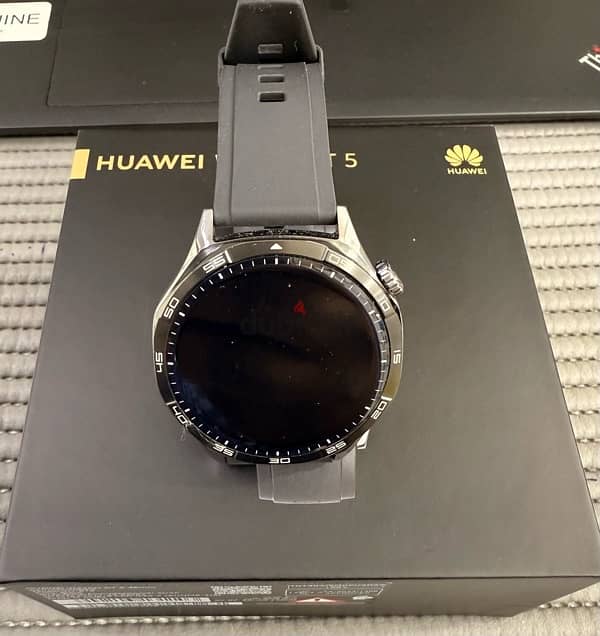 Huawei GT5 46mm GPS Black 1 Month Used Only! 3