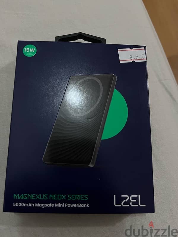 Lzel Magnexus Neox Powerbank 15 Watt Wireless Magsafe for Iphone 1