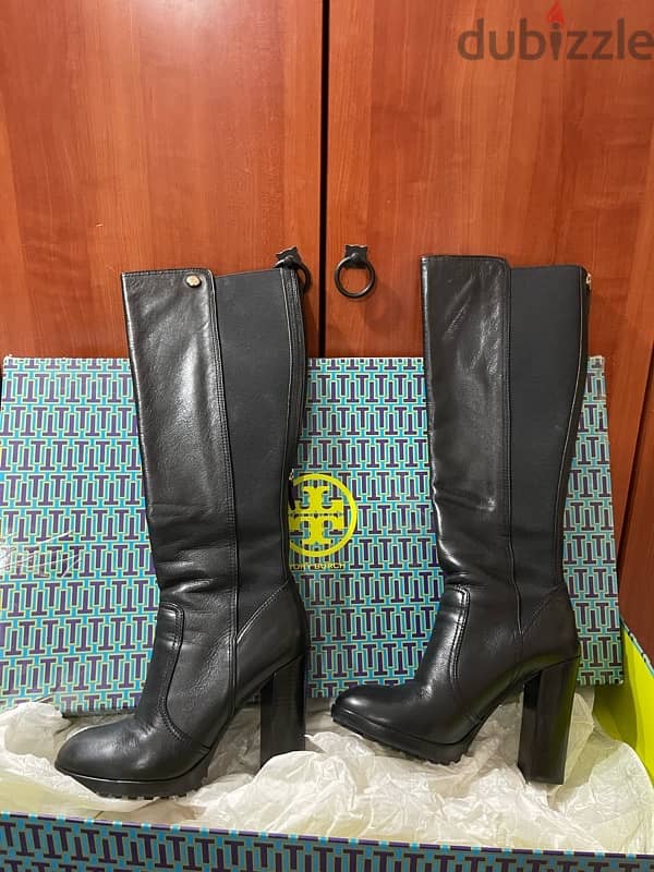 tory burch boot 1