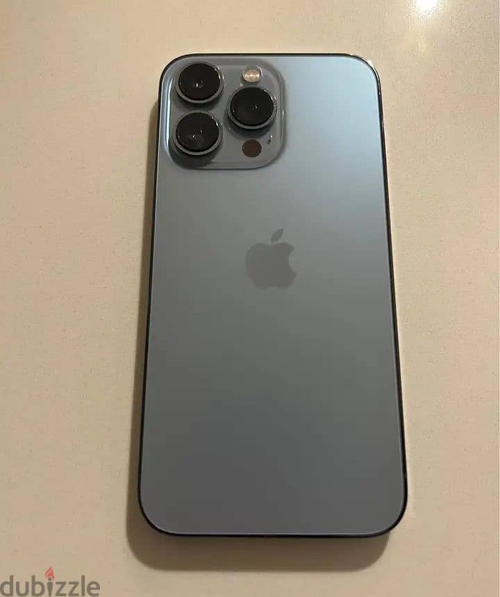 iPhone 13 pro sierra Blue 4