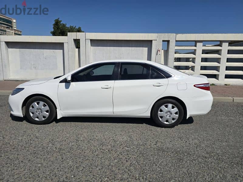 Toyota Camry 2017 0