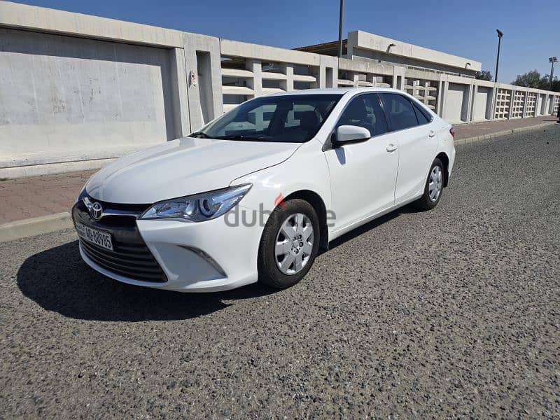 Toyota Camry 2017 10