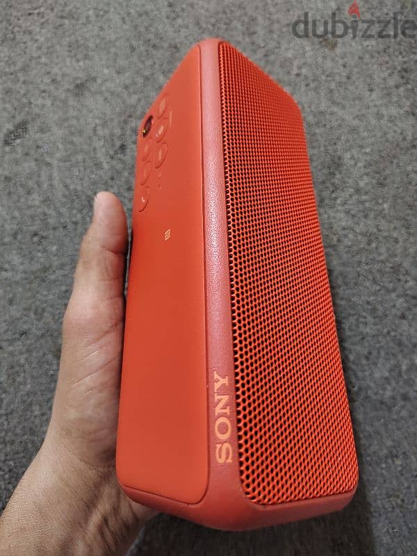 speaker Sony XB3 original strong bass looks like new 12