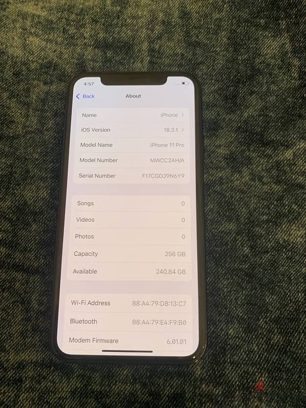 iPhone 11 Pro 256gb battery 86% not open device verry clean 9