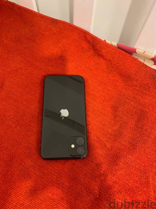 iPhone 11 . . 128gb battery 85% not open device not repiar 0