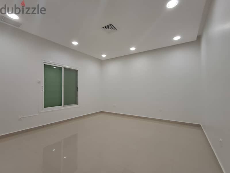 4 Bedroom Floor in Rumaithiya 6