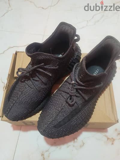 Adidas Yeezy Boost V2 Carbon Black Angel Reflective Size 43 Male