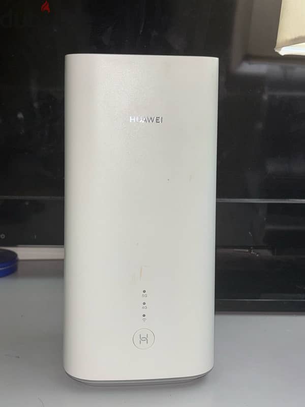 Huawei Cpe Pro 5G WiFi Router (Zain) - Like New 1