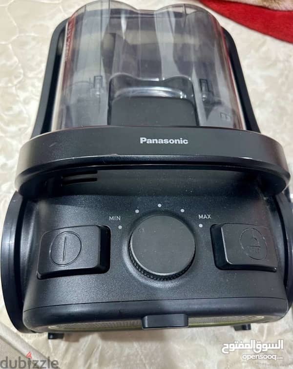 panasonic bag less 2000W , 2.2L 7