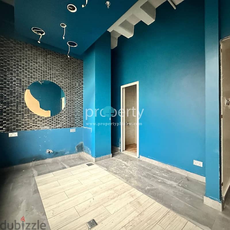 Commercial full floor for rent in Salmiya 1