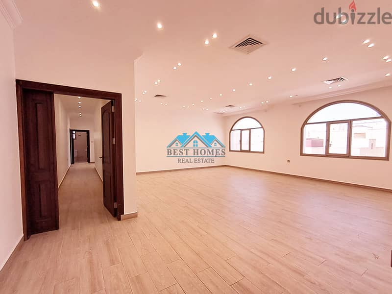 Nice and Spacious 3 Bedrooms Apartment in Jabriya 0