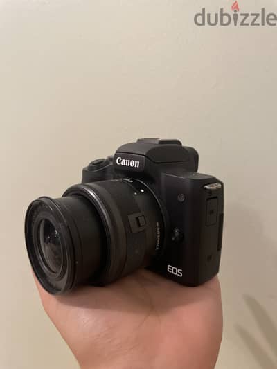 Canon m50