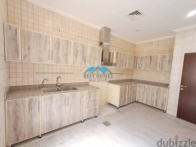 Nice and Spacious 3 Bedrooms Apartment in Jabriya