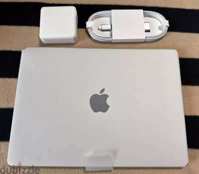 Apple MacBook Pro 14 M1 Pro Chip 16GB 512GB SSD Silver